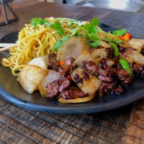 Beef Sizzling Chow Mein